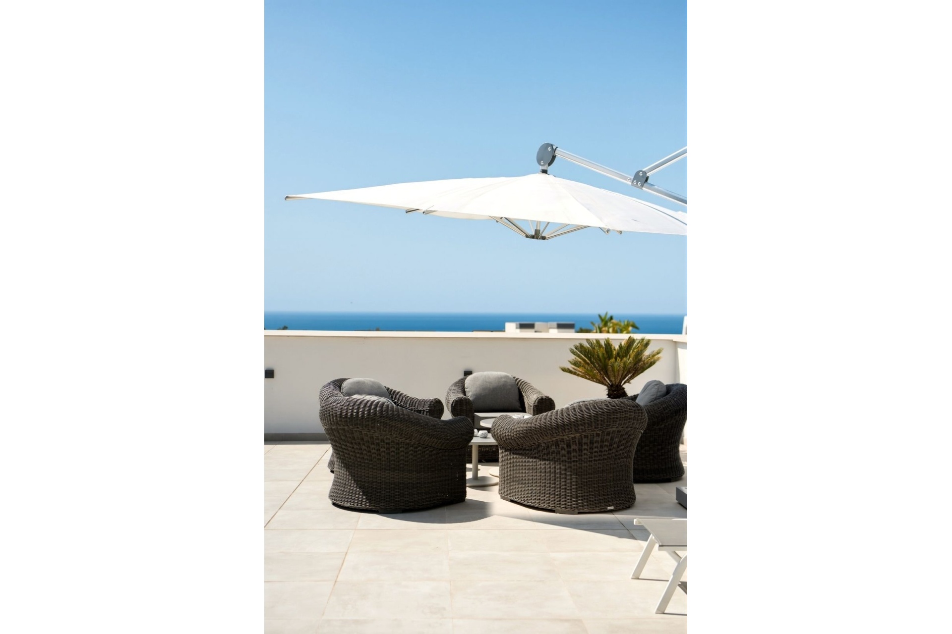 Resale - apartment - Estepona - Selwo