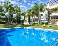 Resale - apartment - Estepona - Selwo