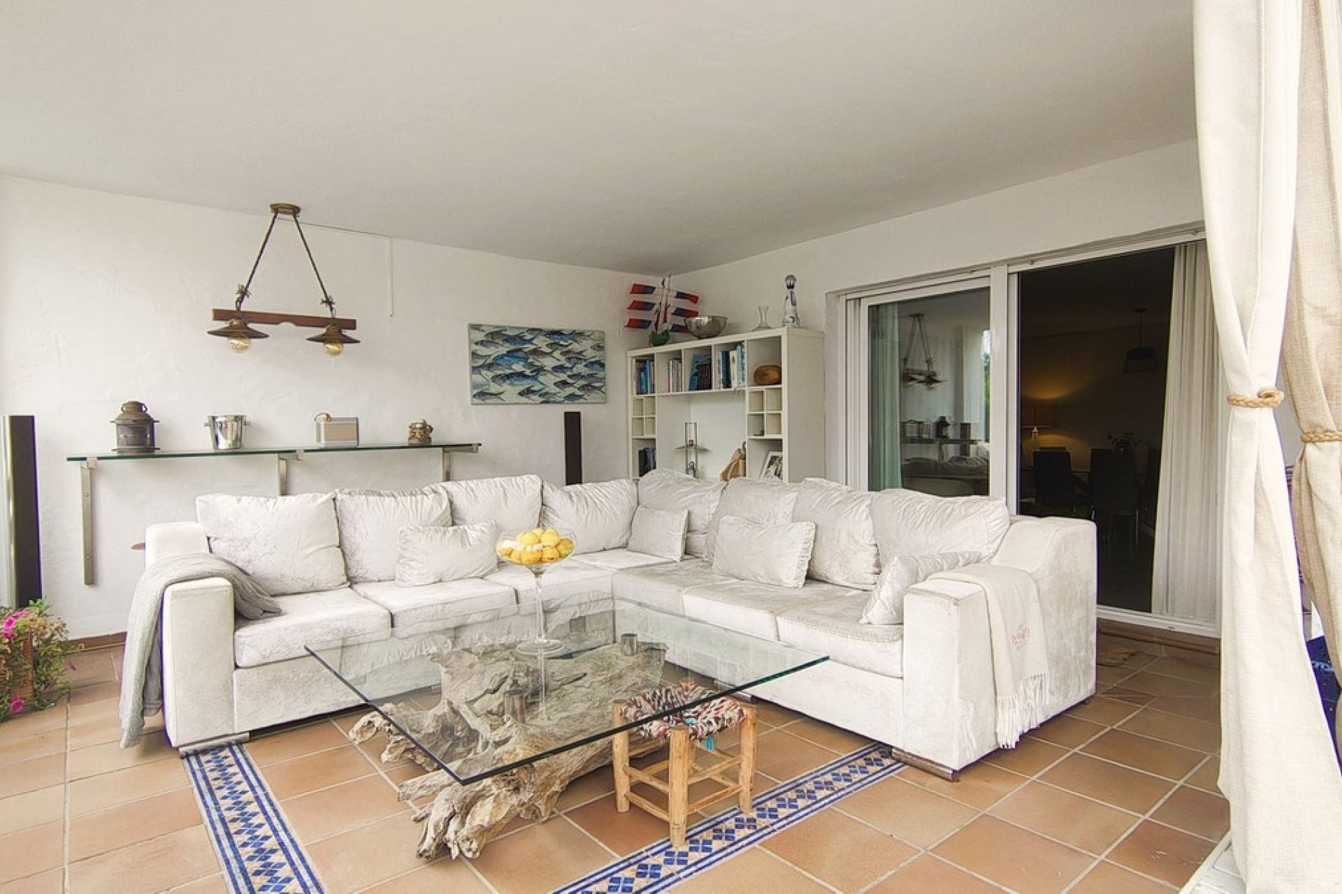 Resale - apartment - Estepona - Selwo