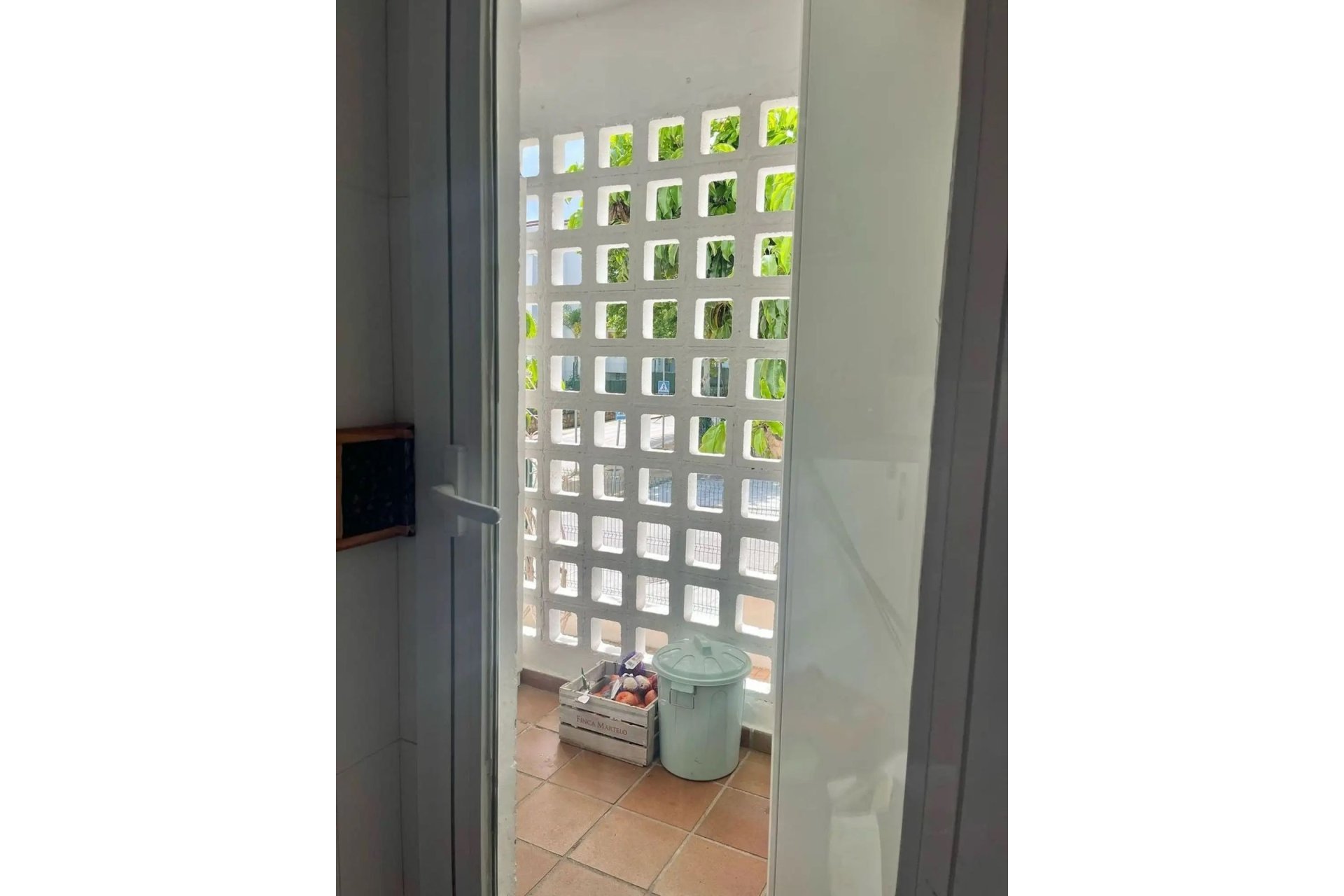 Resale - apartment - Estepona - Selwo