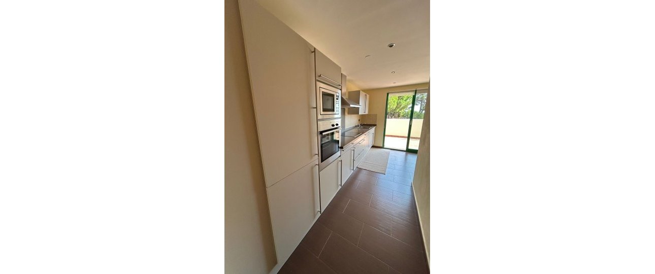 Resale - apartment - Estepona - Selwo