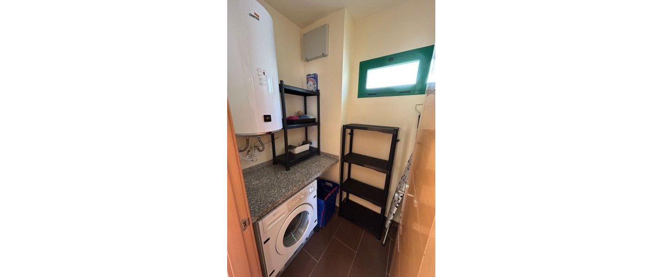 Resale - apartment - Estepona - Selwo