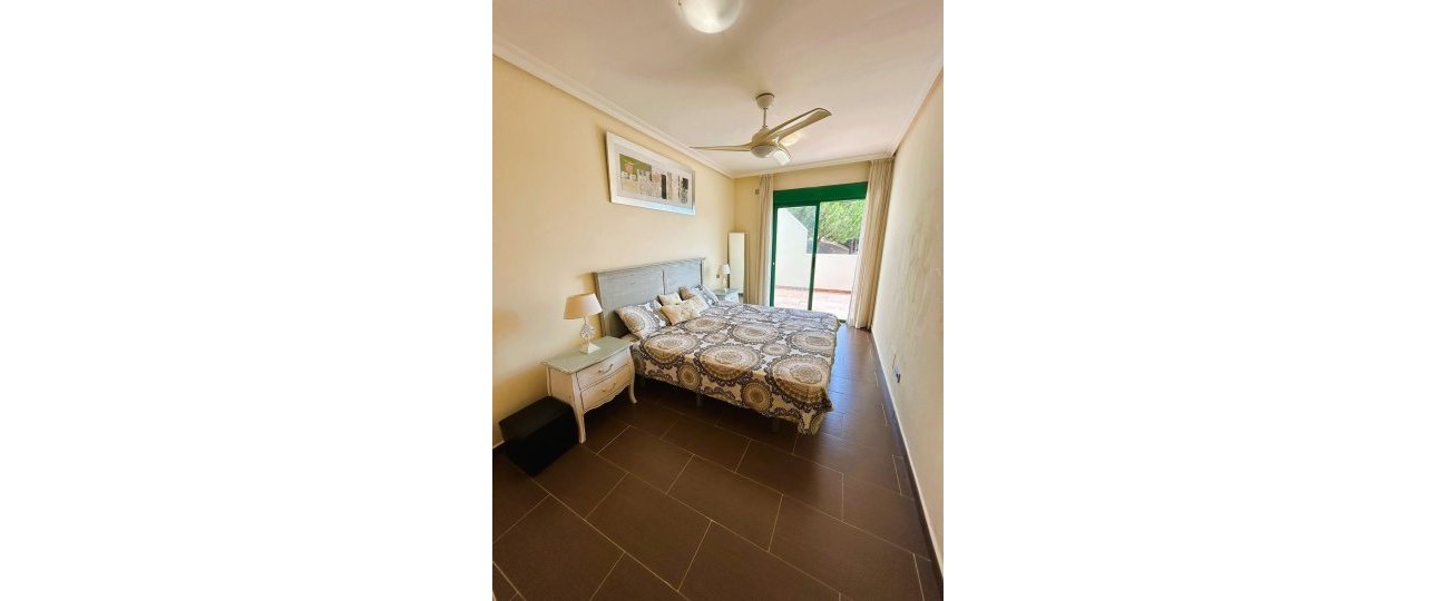 Resale - apartment - Estepona - Selwo