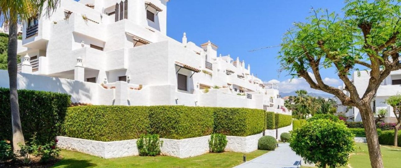 Resale - apartment - Estepona - Selwo