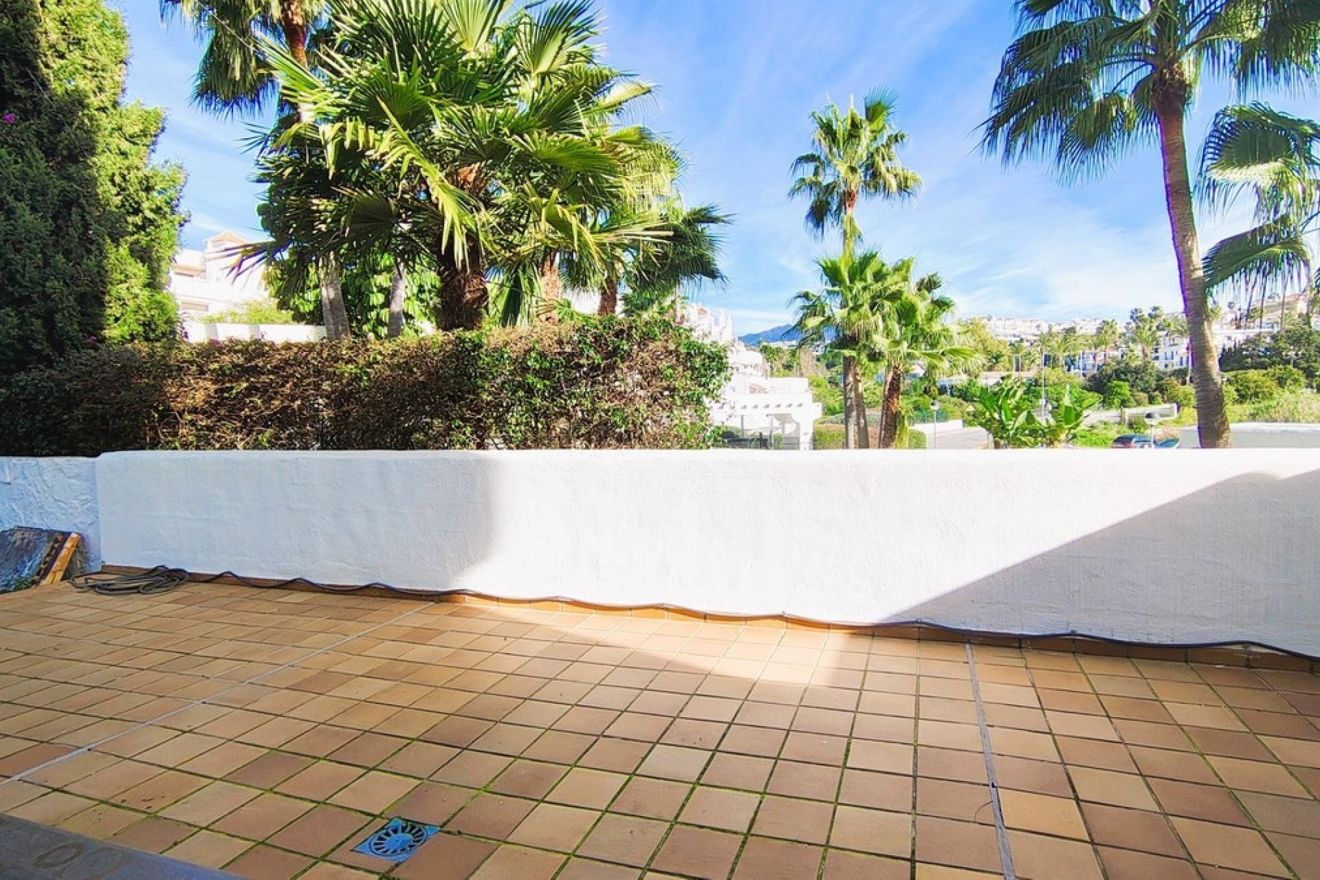 Resale - apartment - Estepona - Selwo