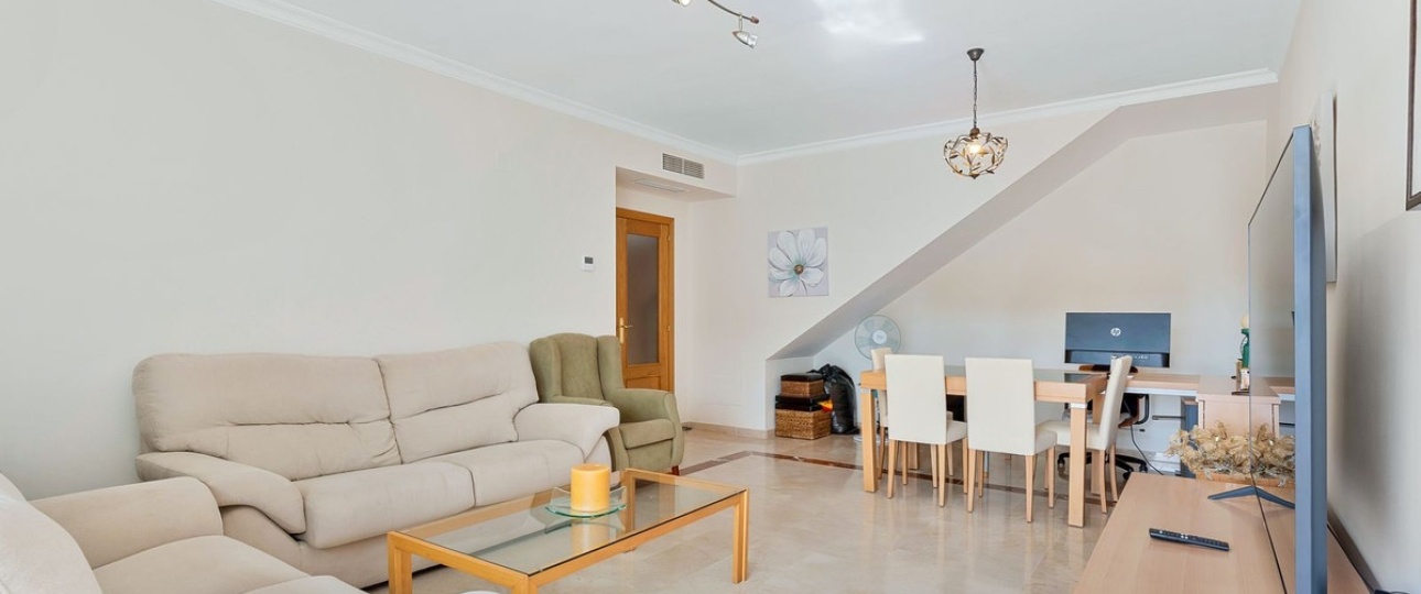 Resale - apartment - Estepona - Selwo