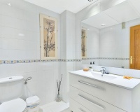 Resale - apartment - Estepona - Selwo