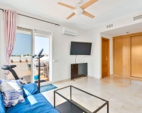Resale - apartment - Estepona - Selwo