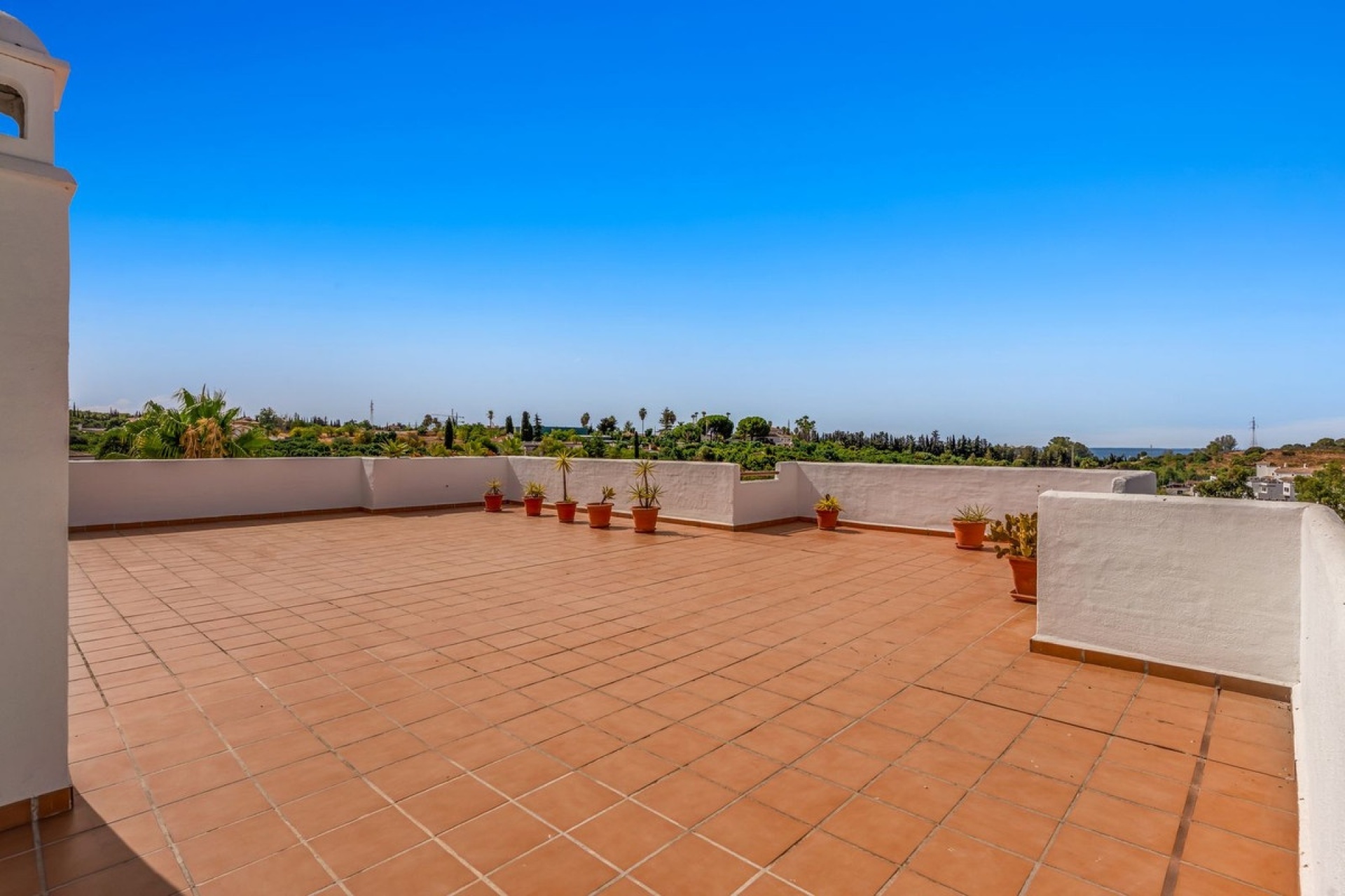 Resale - apartment - Estepona - Selwo