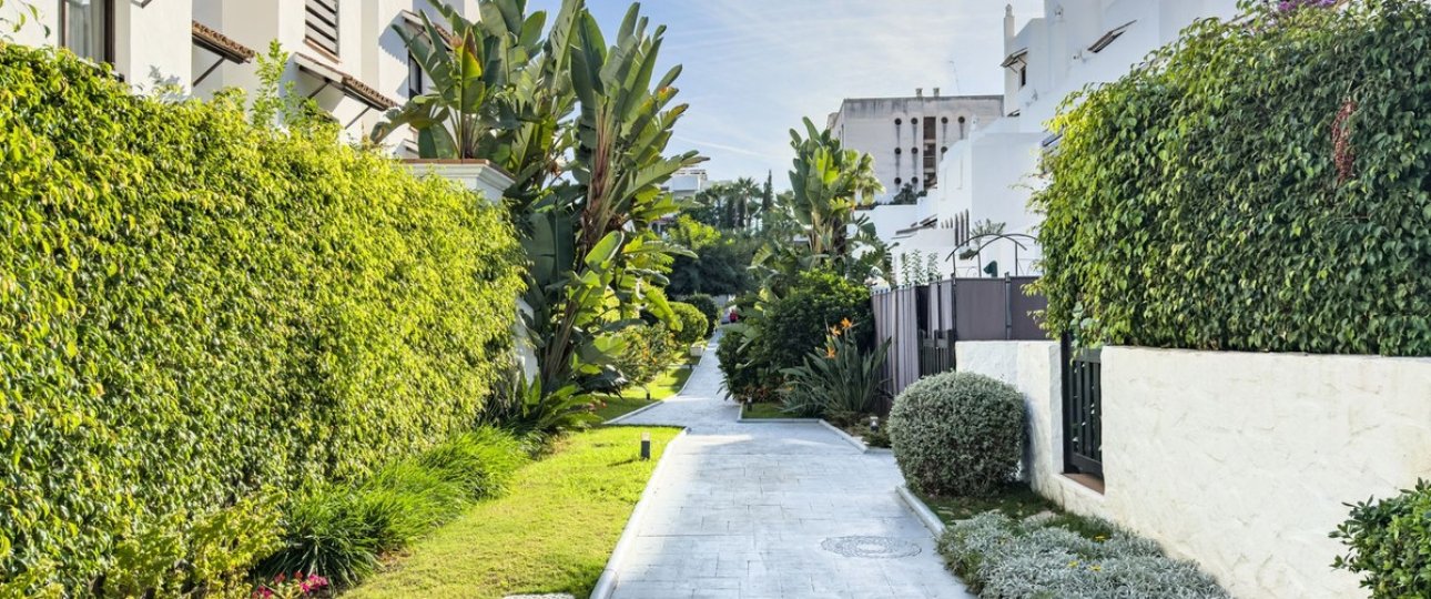 Resale - apartment - Estepona - Selwo