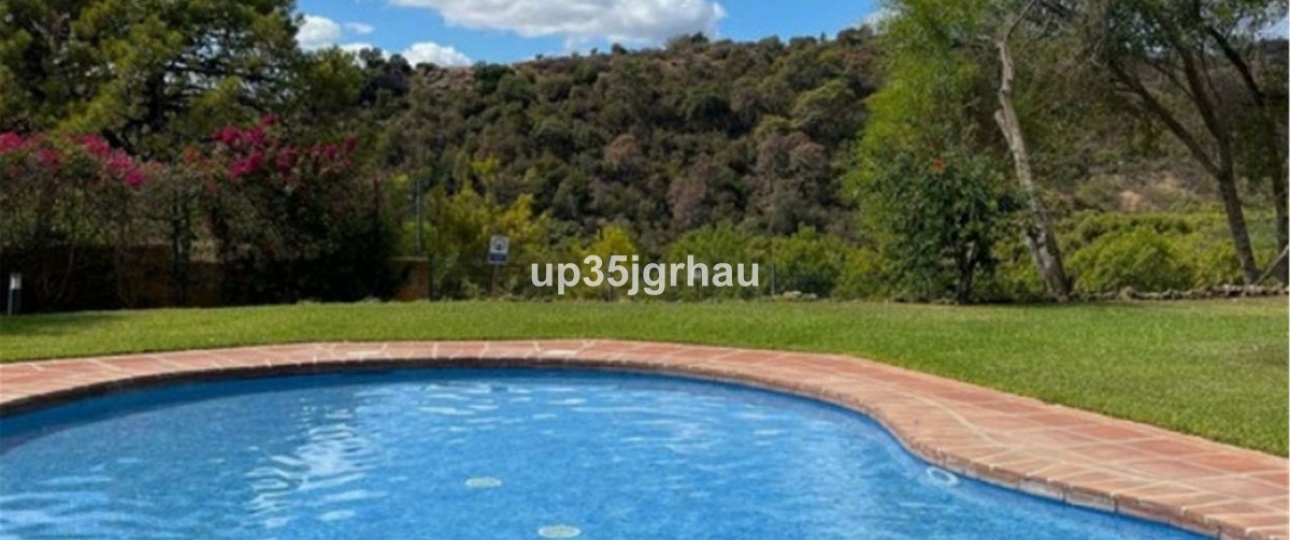 Resale - apartment - Estepona - Selwo