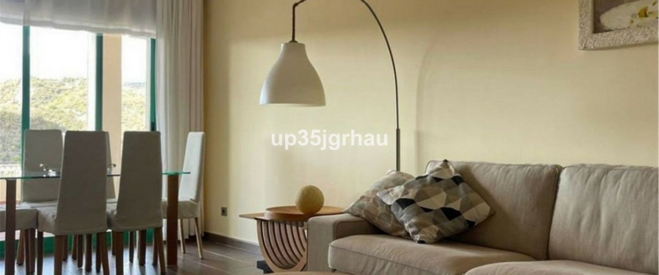 Resale - apartment - Estepona - Selwo