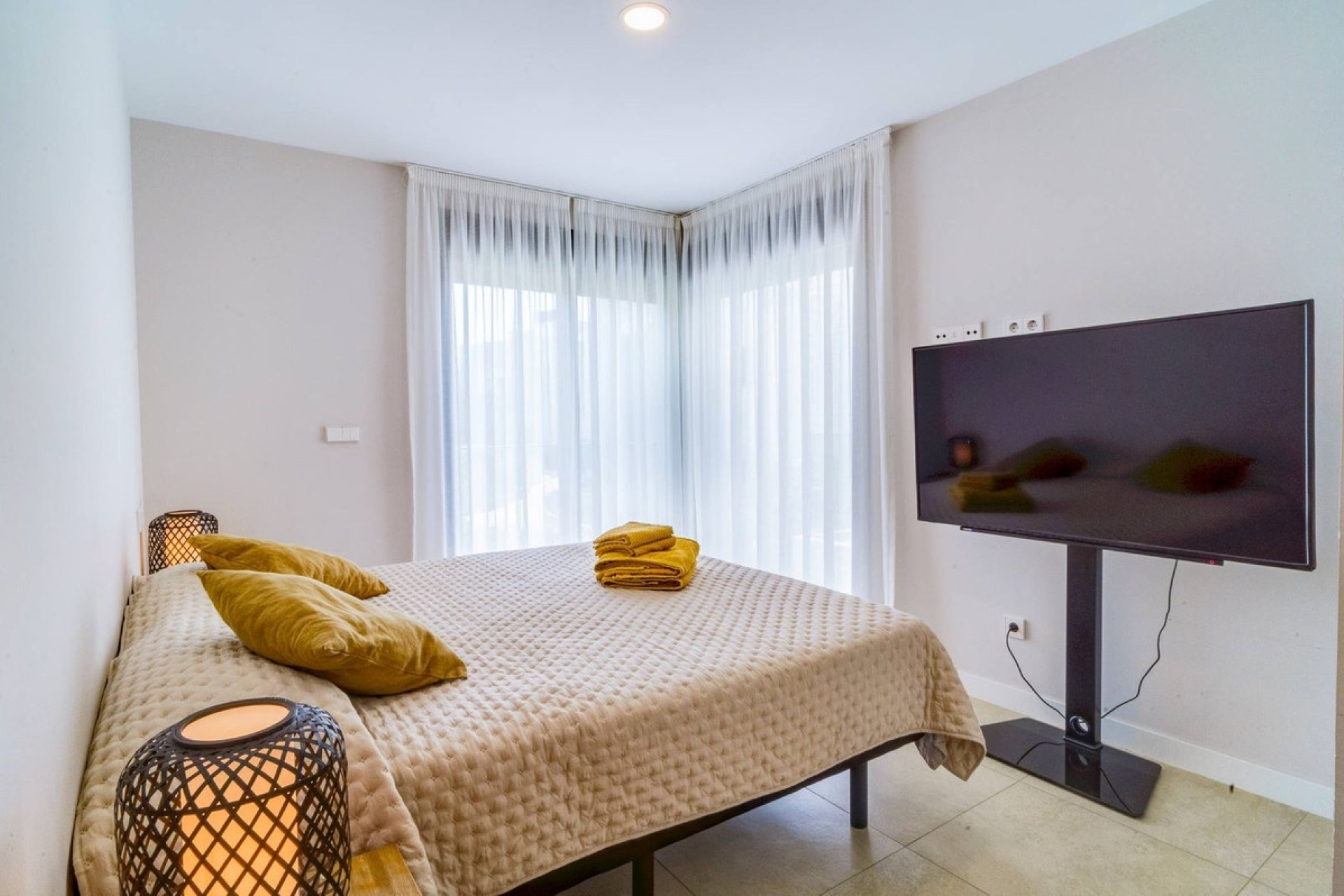 Resale - apartment - Estepona - Selwo