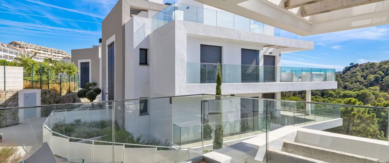 Resale - apartment - Estepona - Selwo