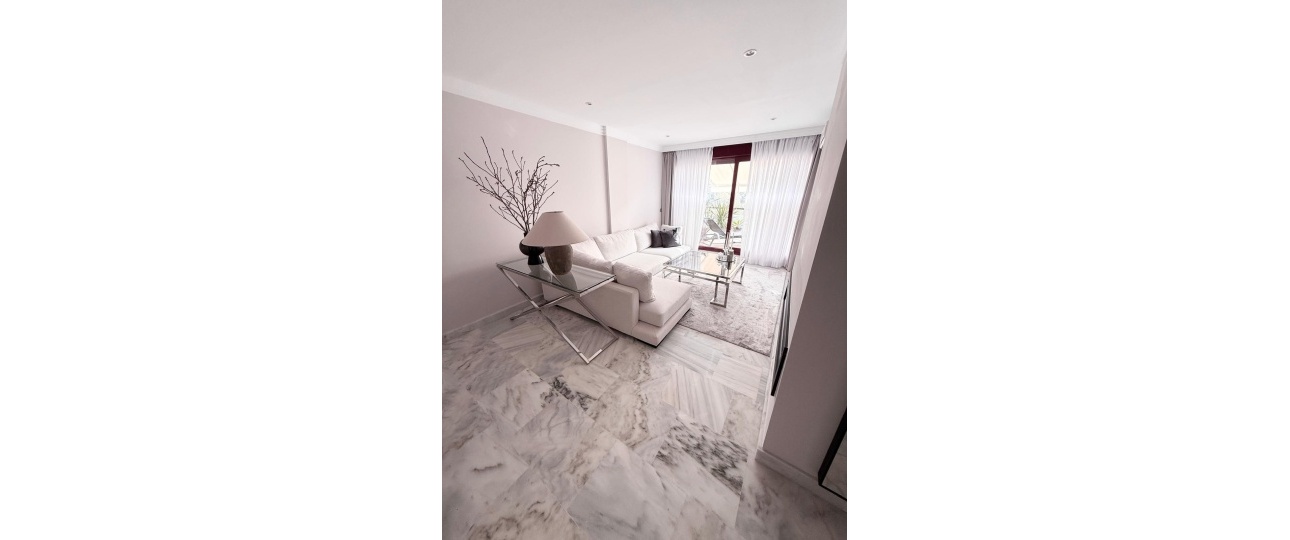 Resale - apartment - Estepona - Selwo