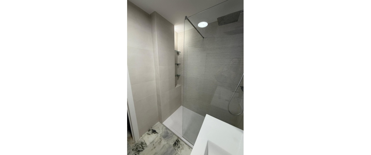 Resale - apartment - Estepona - Selwo