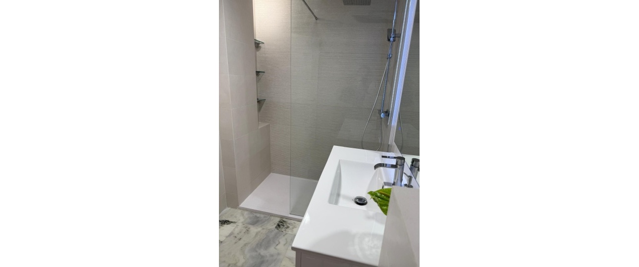 Resale - apartment - Estepona - Selwo