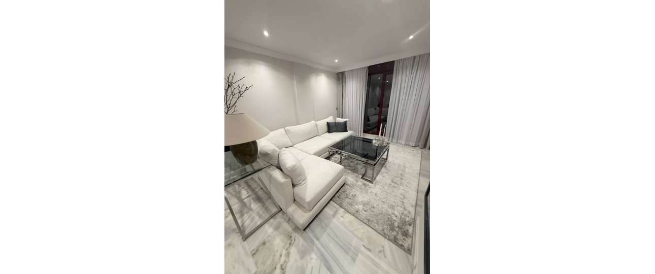 Resale - apartment - Estepona - Selwo
