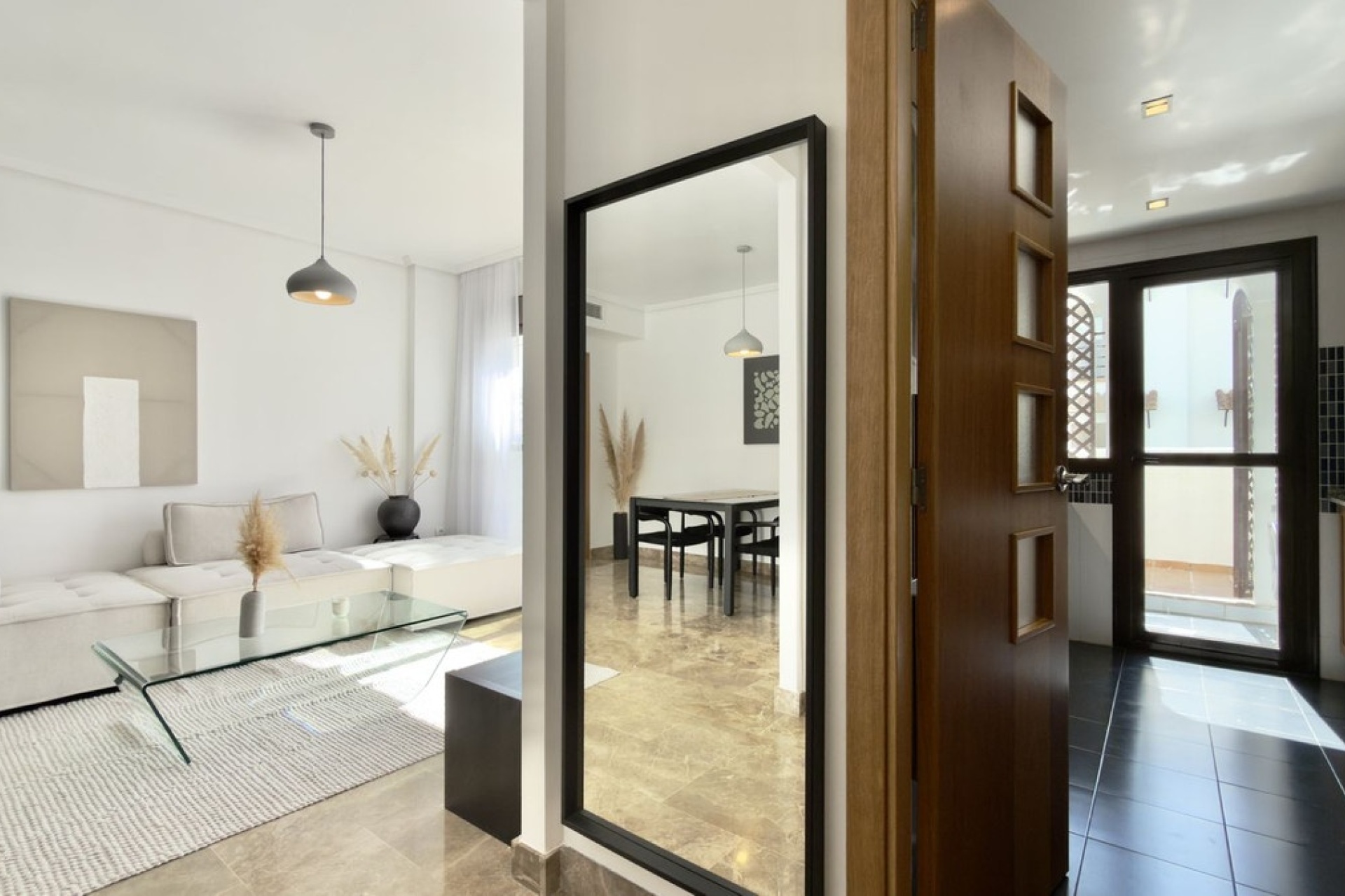 Resale - apartment - Estepona - Selwo