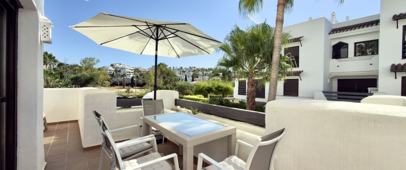 Resale - apartment - Estepona - Selwo