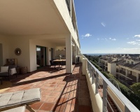 Resale - apartment - Estepona - Selwo
