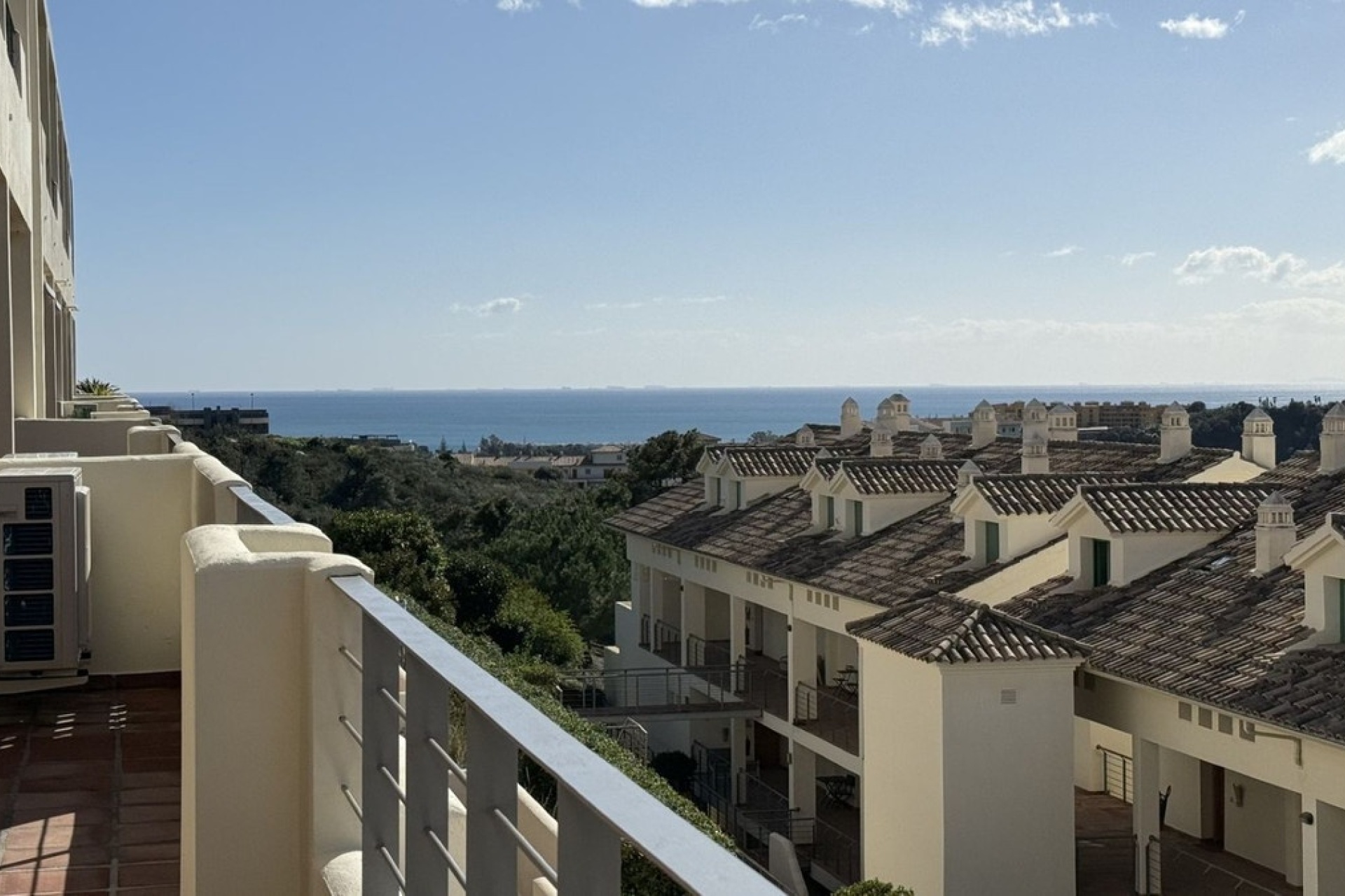 Resale - apartment - Estepona - Selwo