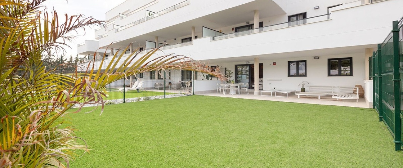 Resale - apartment - Estepona - Selwo