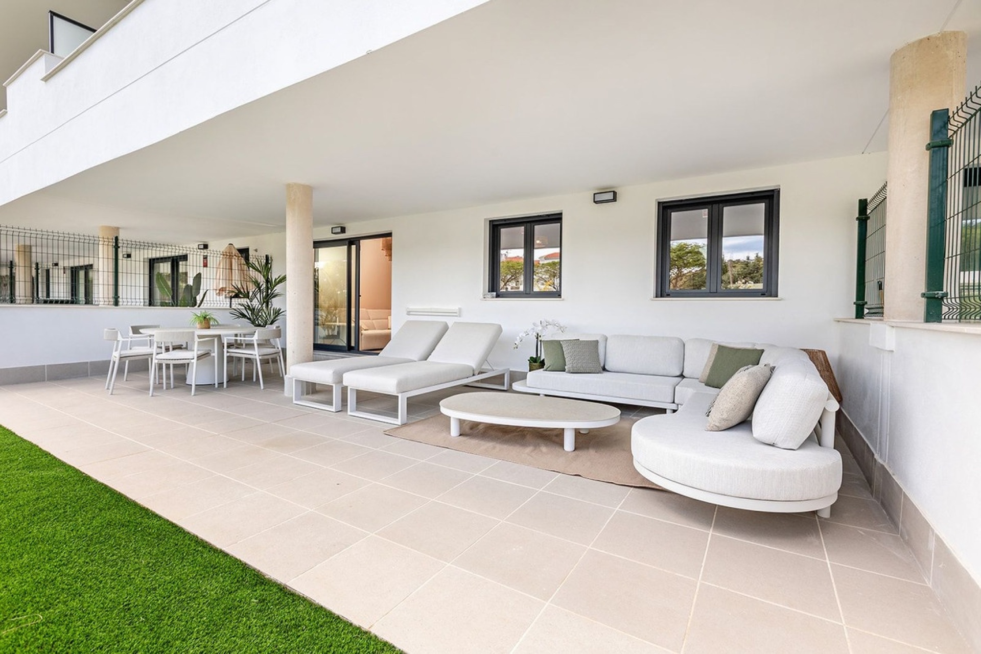 Resale - apartment - Estepona - Selwo