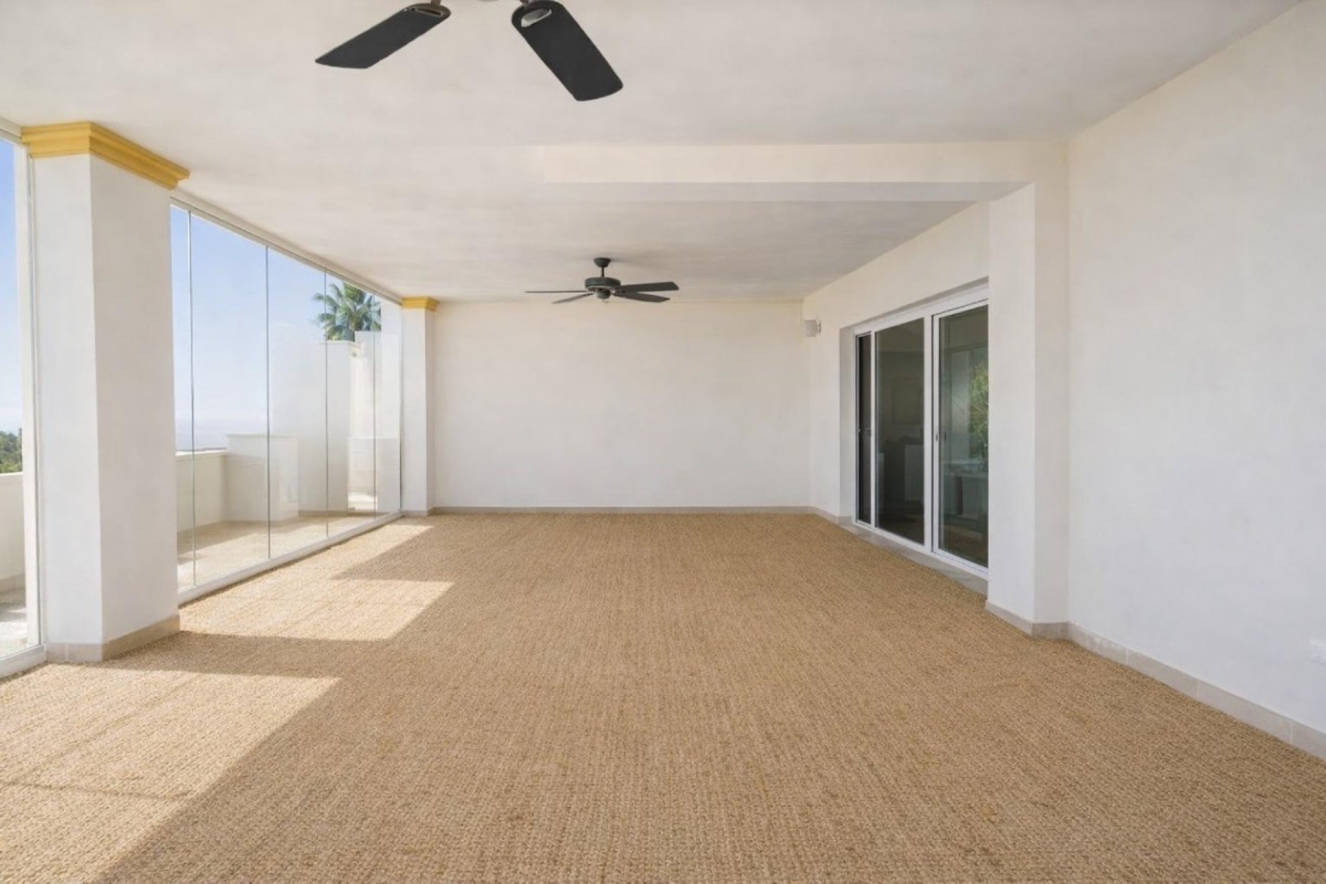 Resale - apartment - Estepona - Selwo