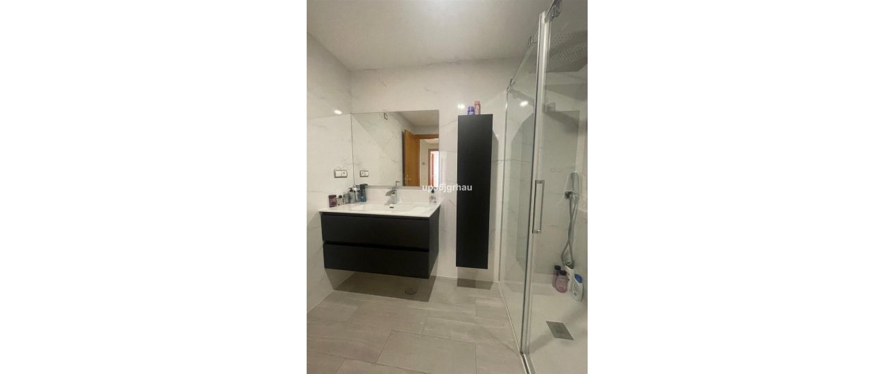 Resale - apartment - Estepona - Selwo