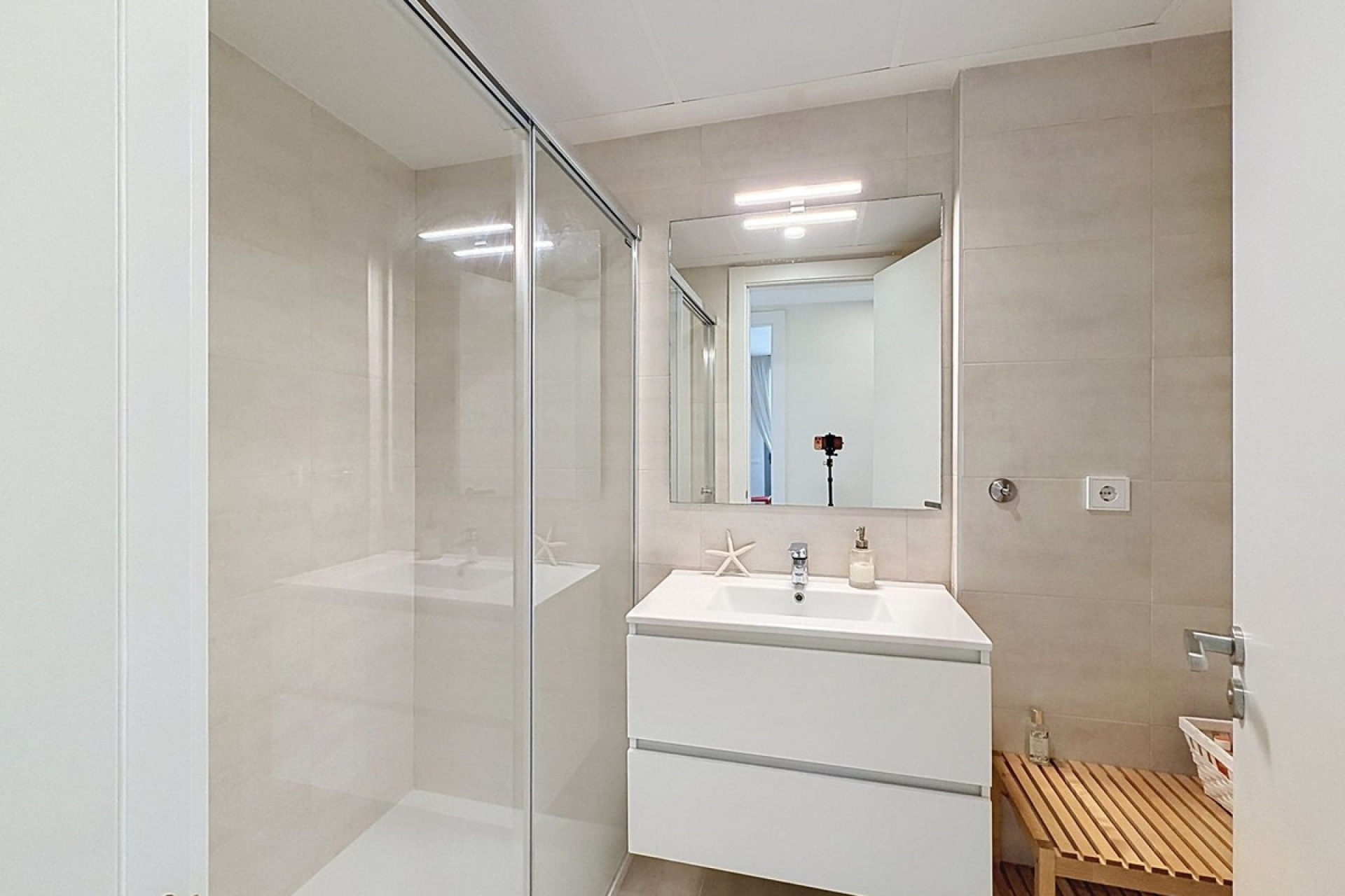 Resale - apartment - Estepona - Selwo