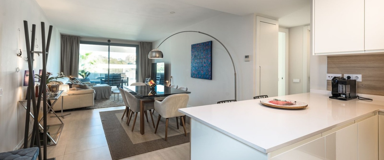Resale - apartment - Estepona - Selwo