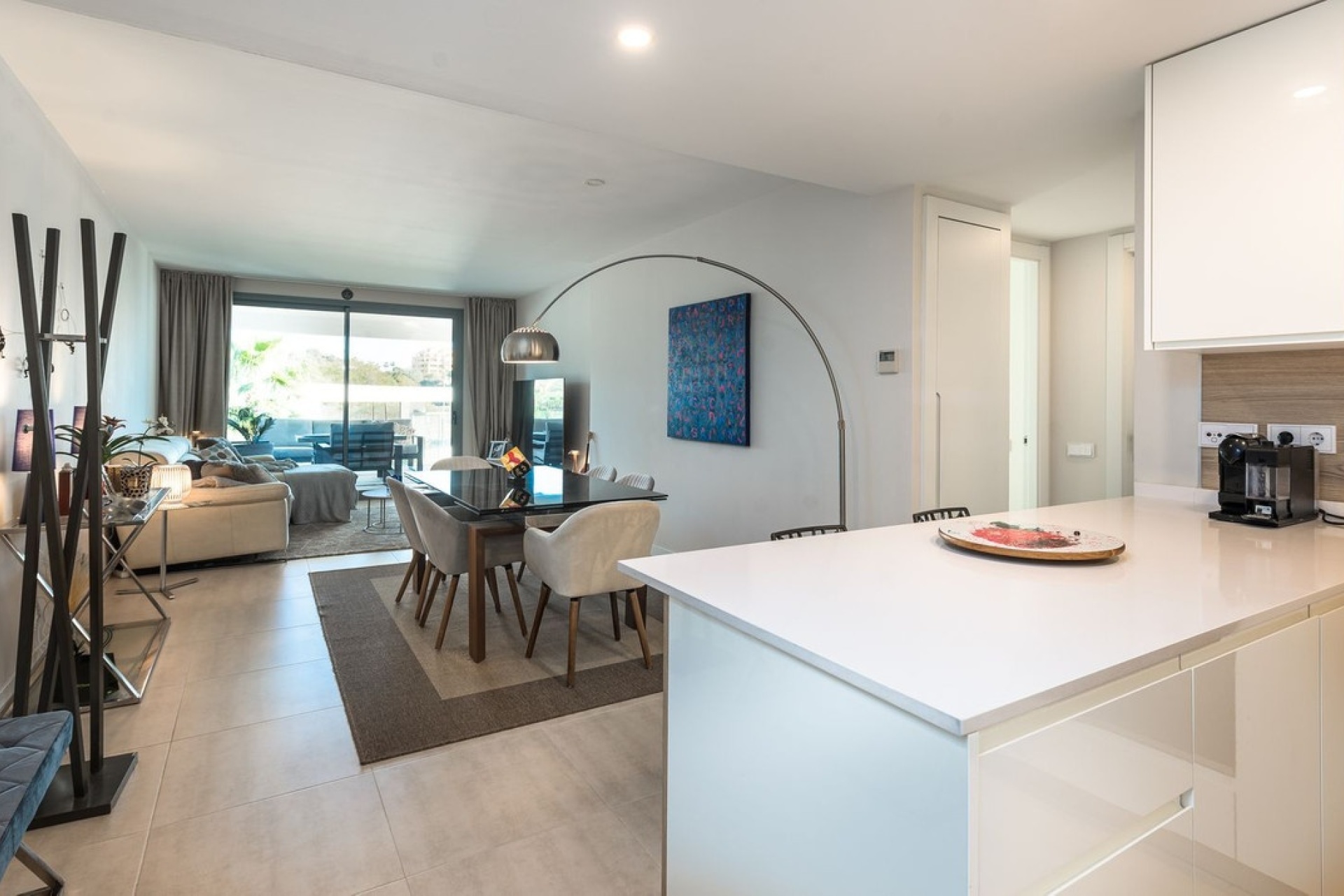 Resale - apartment - Estepona - Selwo