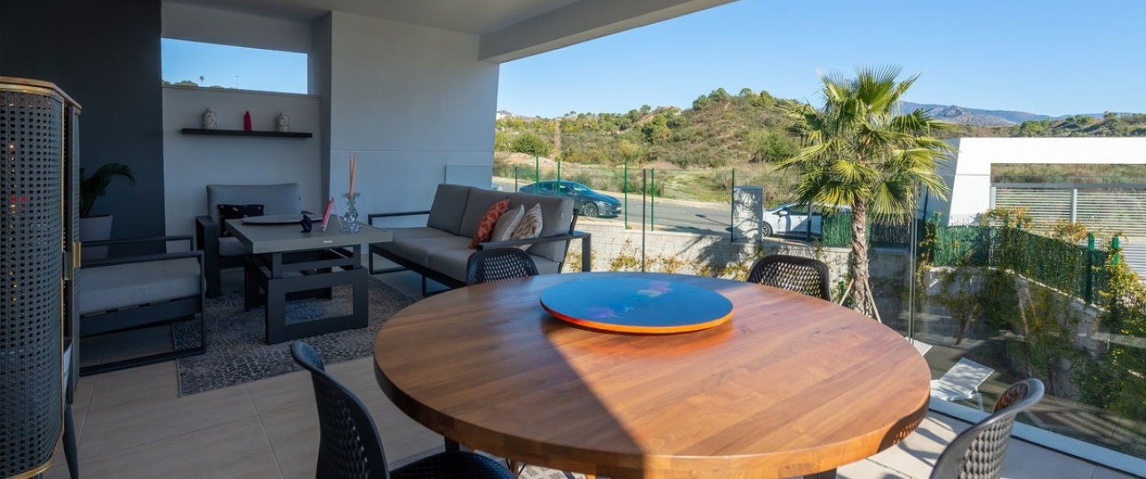 Resale - apartment - Estepona - Selwo