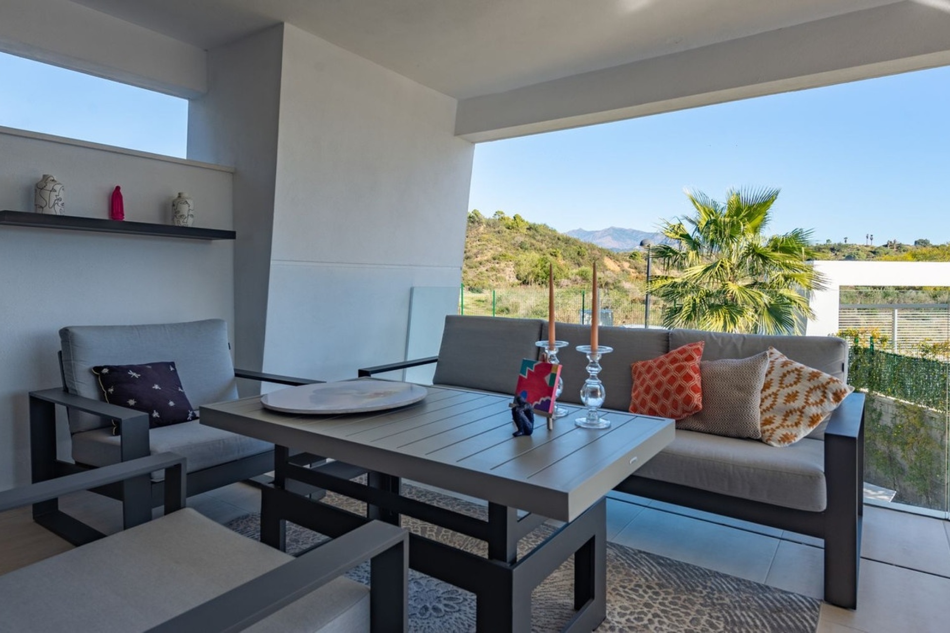 Resale - apartment - Estepona - Selwo