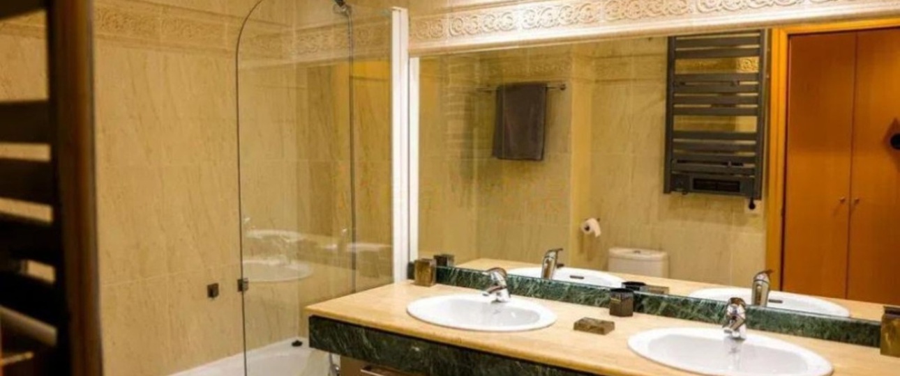 Resale - apartment - Estepona - Selwo