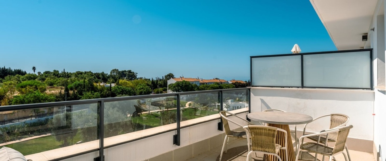 Resale - apartment - Estepona - Selwo