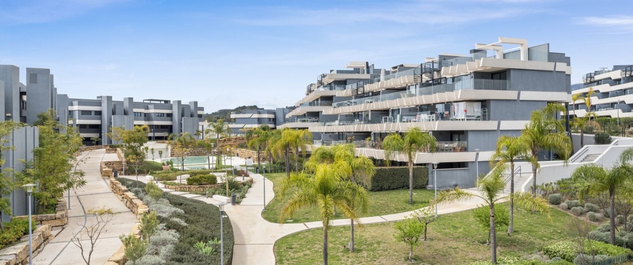 Resale - apartment - Estepona - Selwo