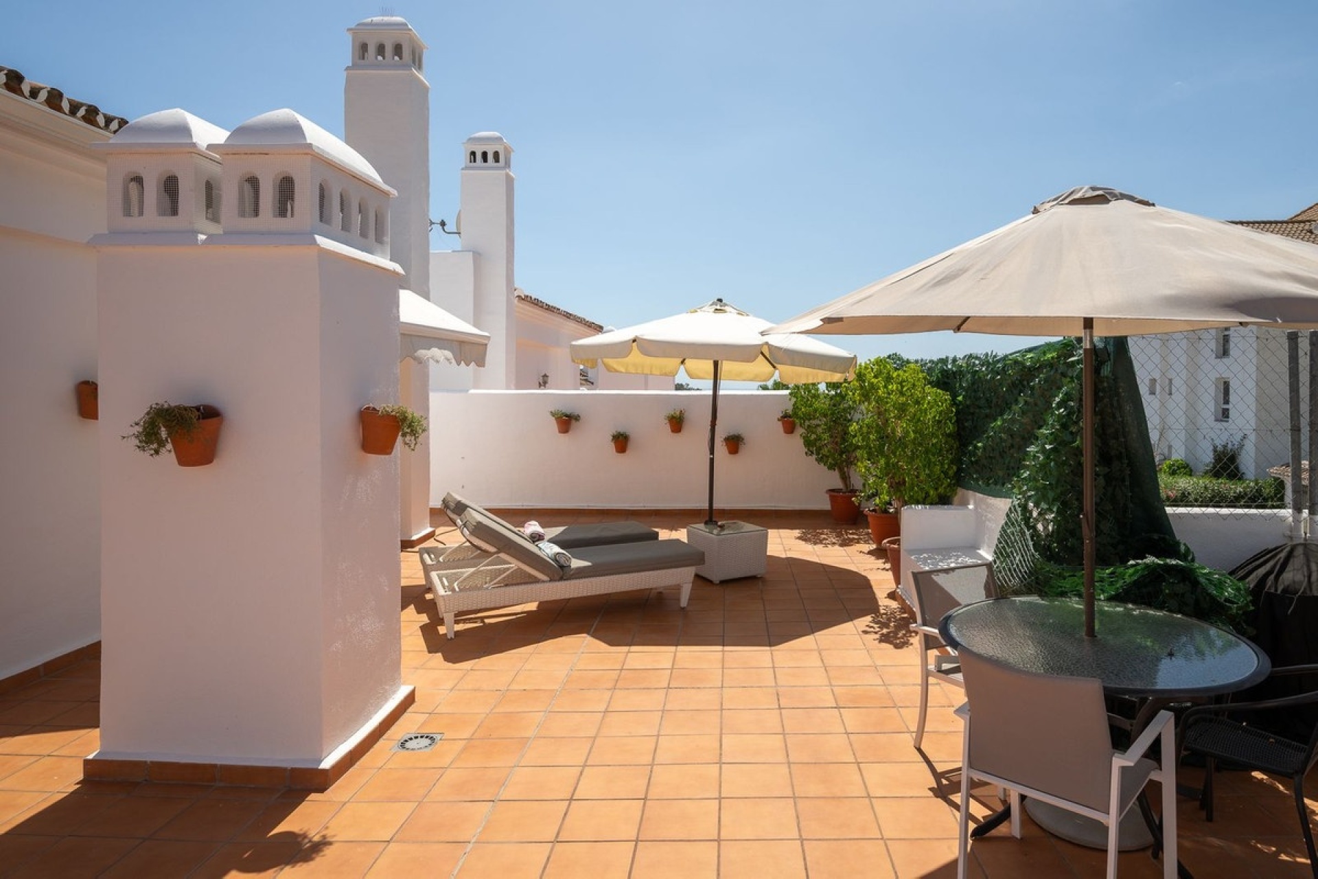 Resale - apartment - Estepona - Selwo