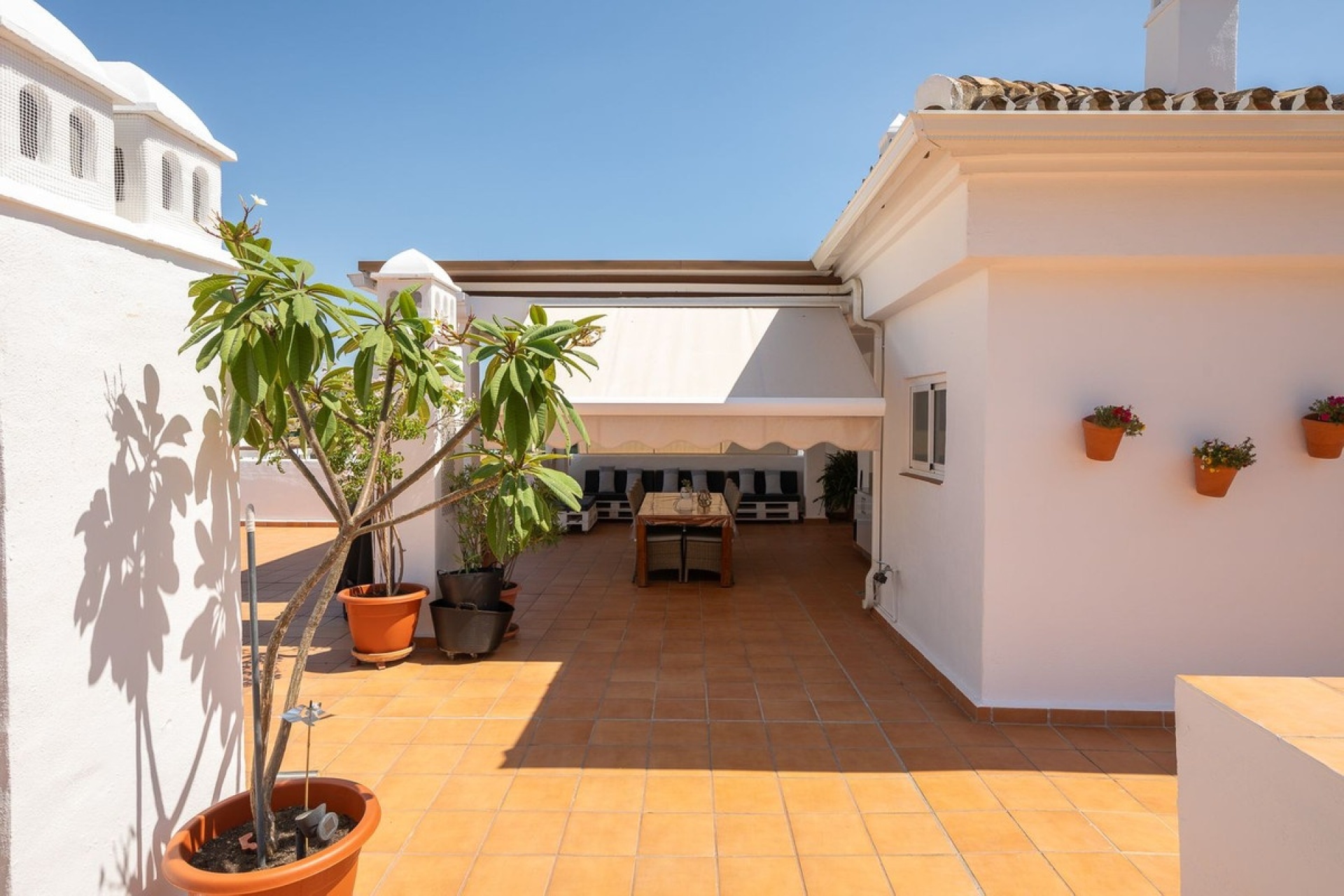 Resale - apartment - Estepona - Selwo