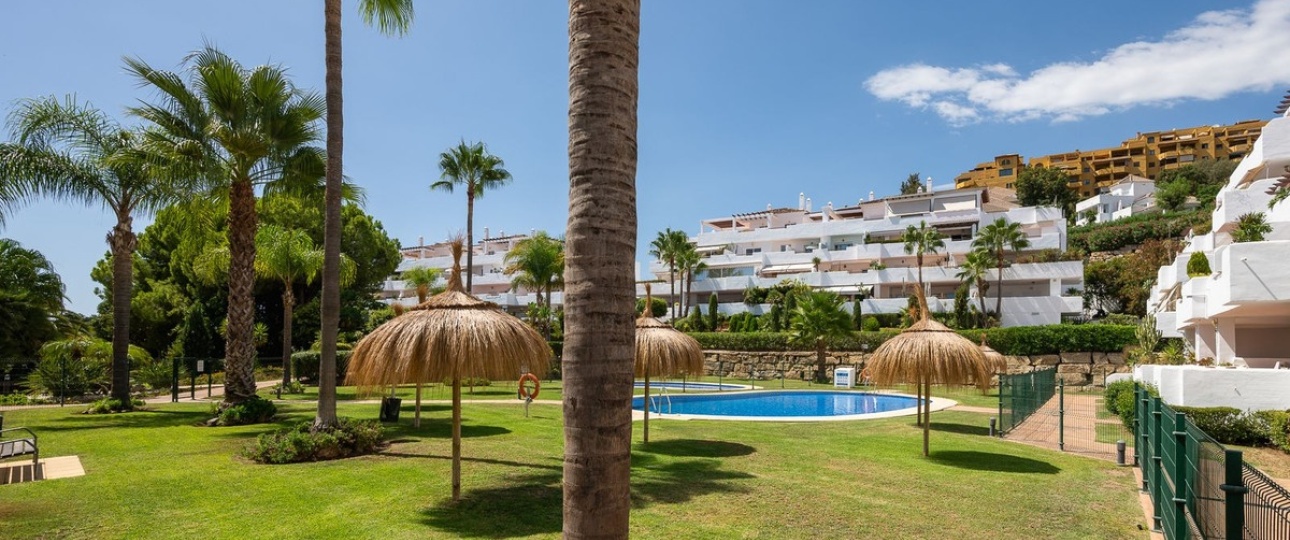 Resale - apartment - Estepona - Selwo