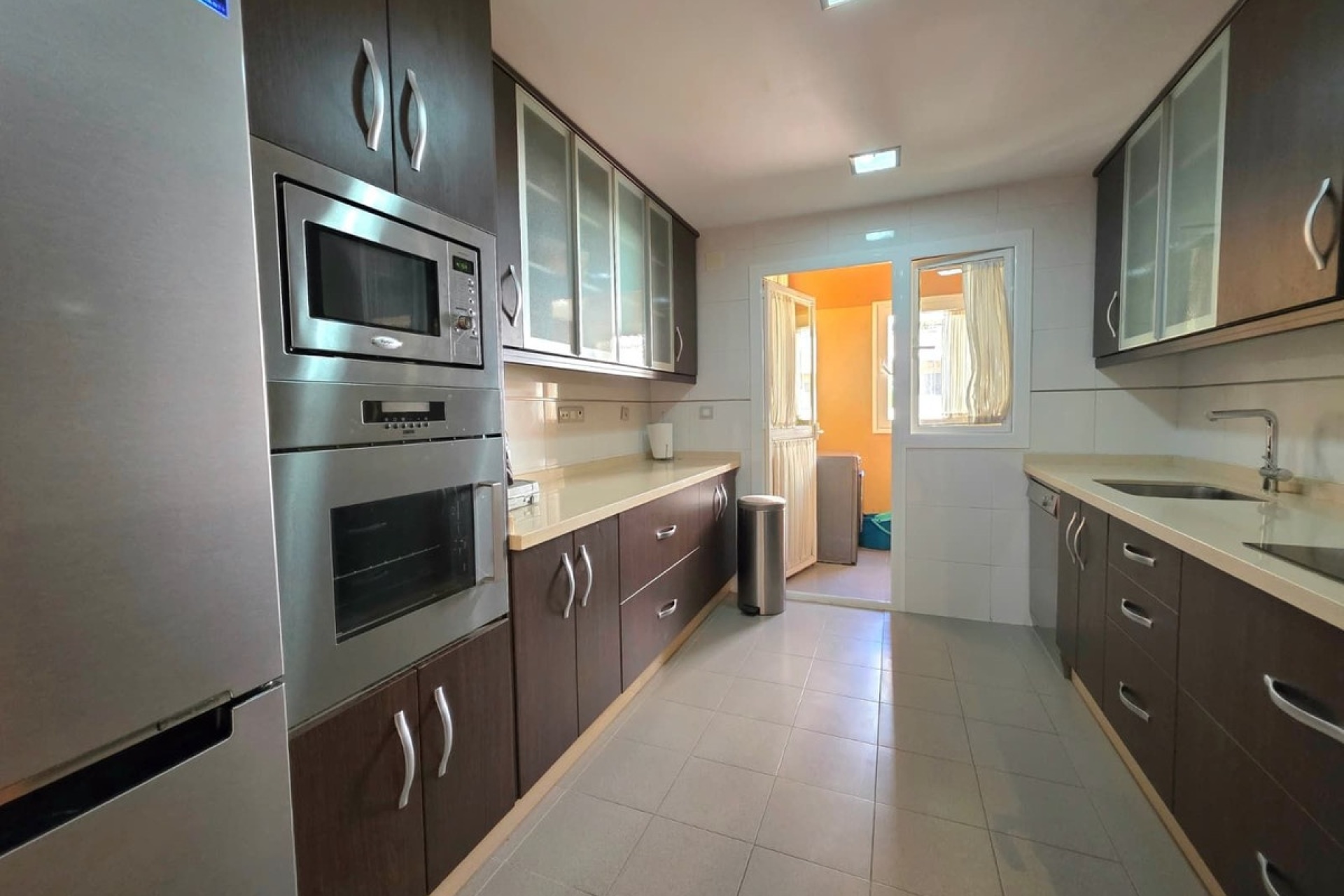 Resale - apartment - Estepona - Selwo