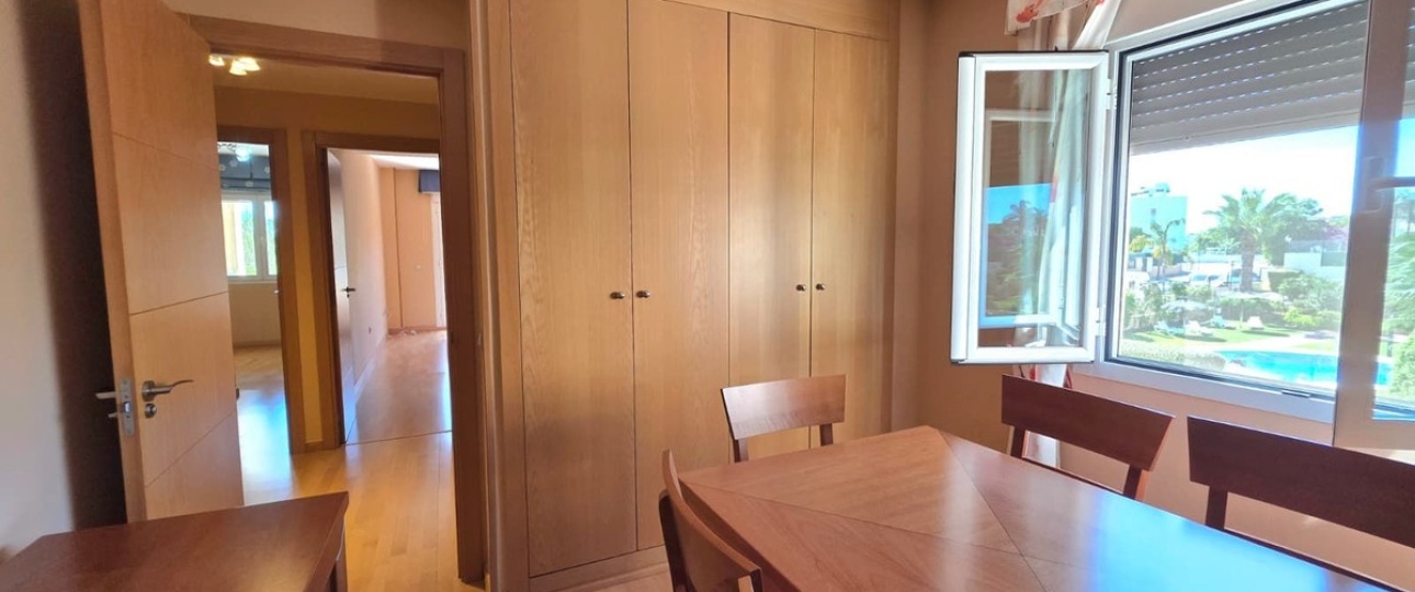 Resale - apartment - Estepona - Selwo