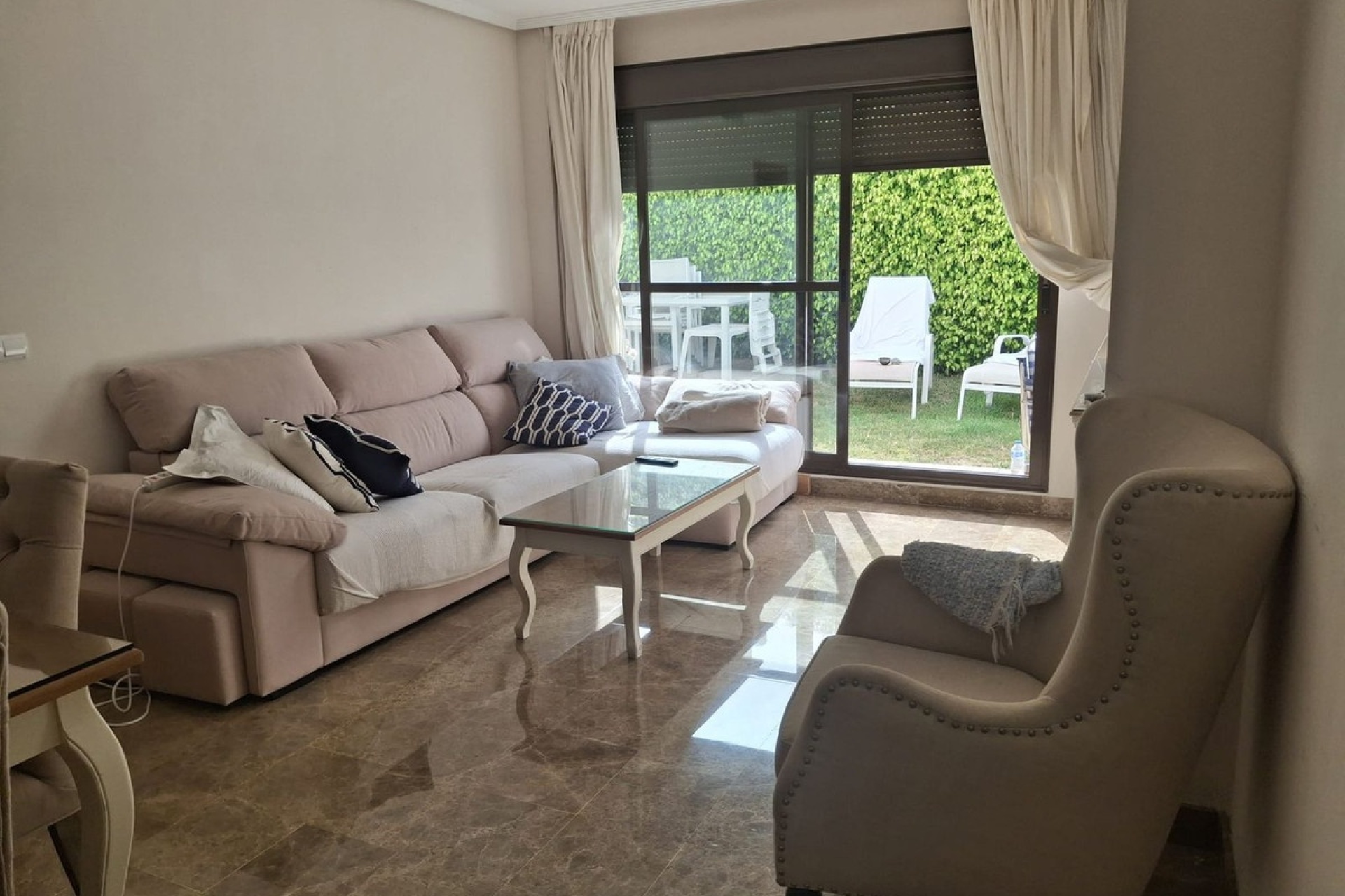 Resale - apartment - Estepona - Selwo