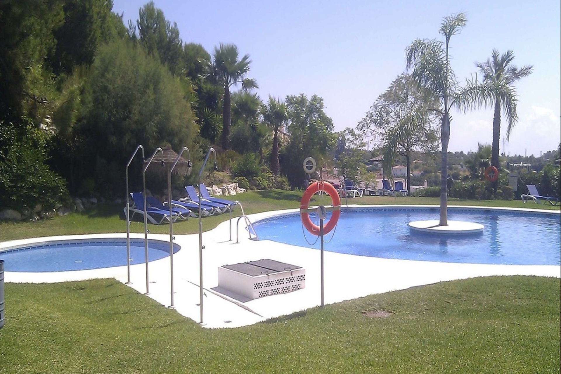 Resale - apartment - Estepona - Selwo