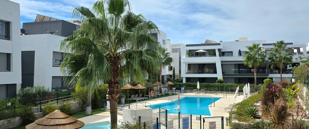 Resale - apartment - Estepona - Selwo