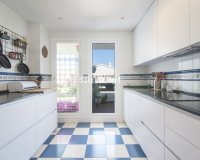 Resale - apartment - Estepona - Selwo
