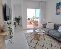Resale - apartment - Estepona - Valle Romano