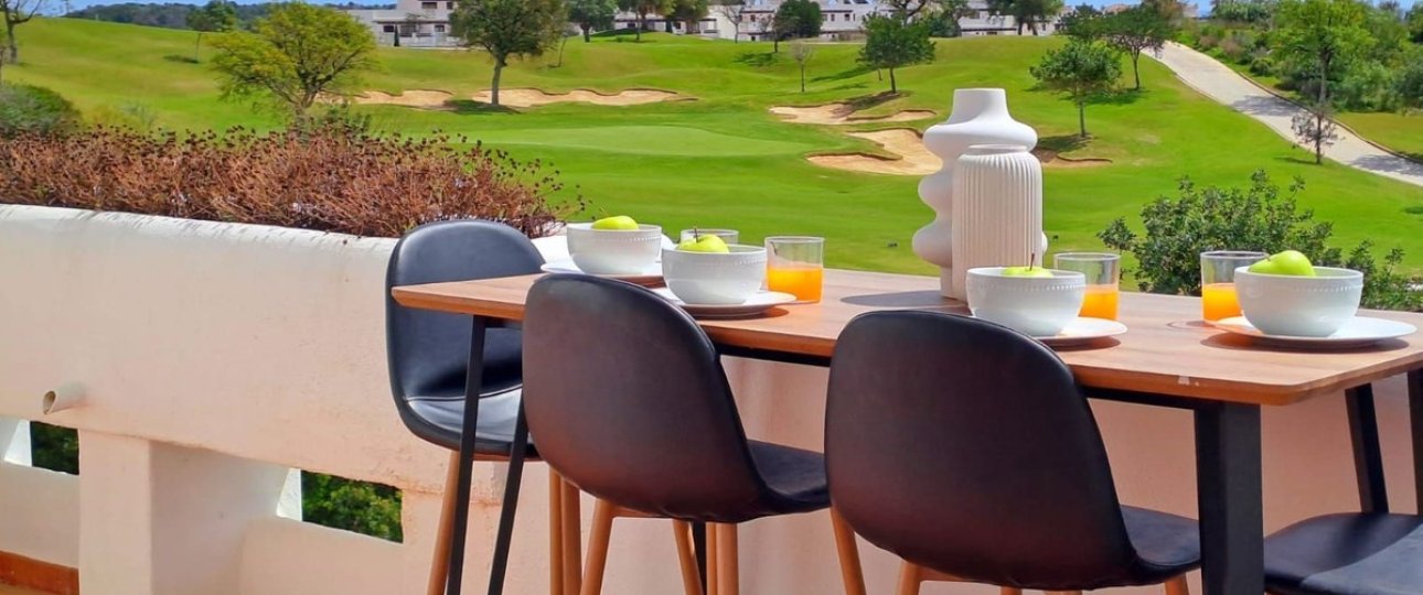 Resale - apartment - Estepona - Valle Romano