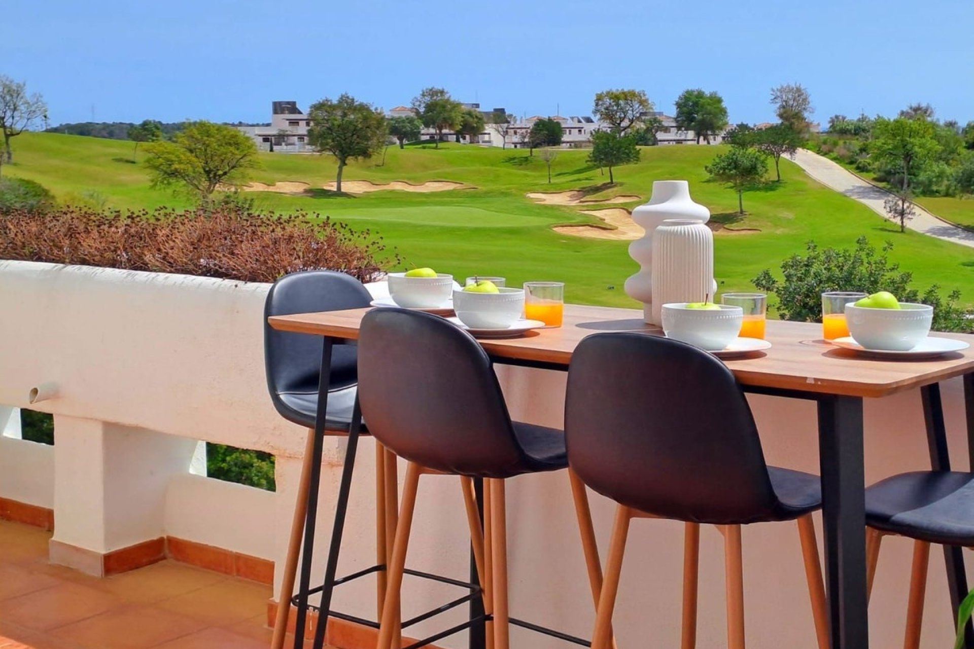 Resale - apartment - Estepona - Valle Romano